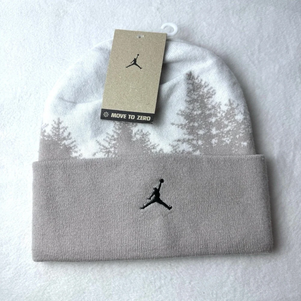 Nike Jordan Peak Beanie Sail/Medium Orewood Brown Trees Cream hv1077-134